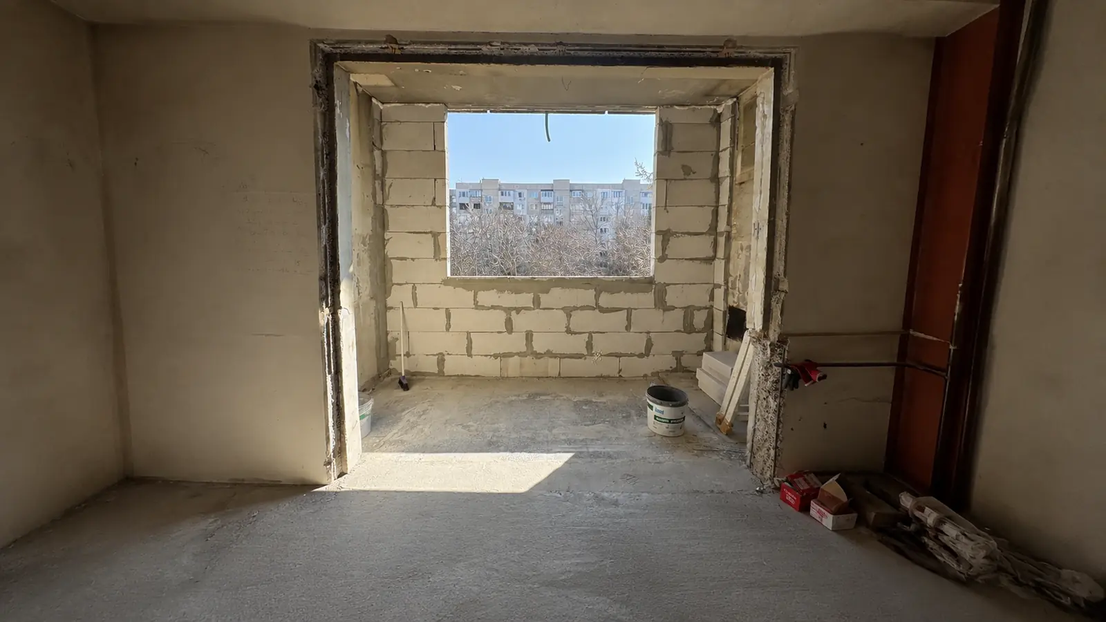 Kitchen before renovation